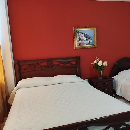 Hotel Puerta Del Sol Santo Domingo de los Colorados Eksteriør billede