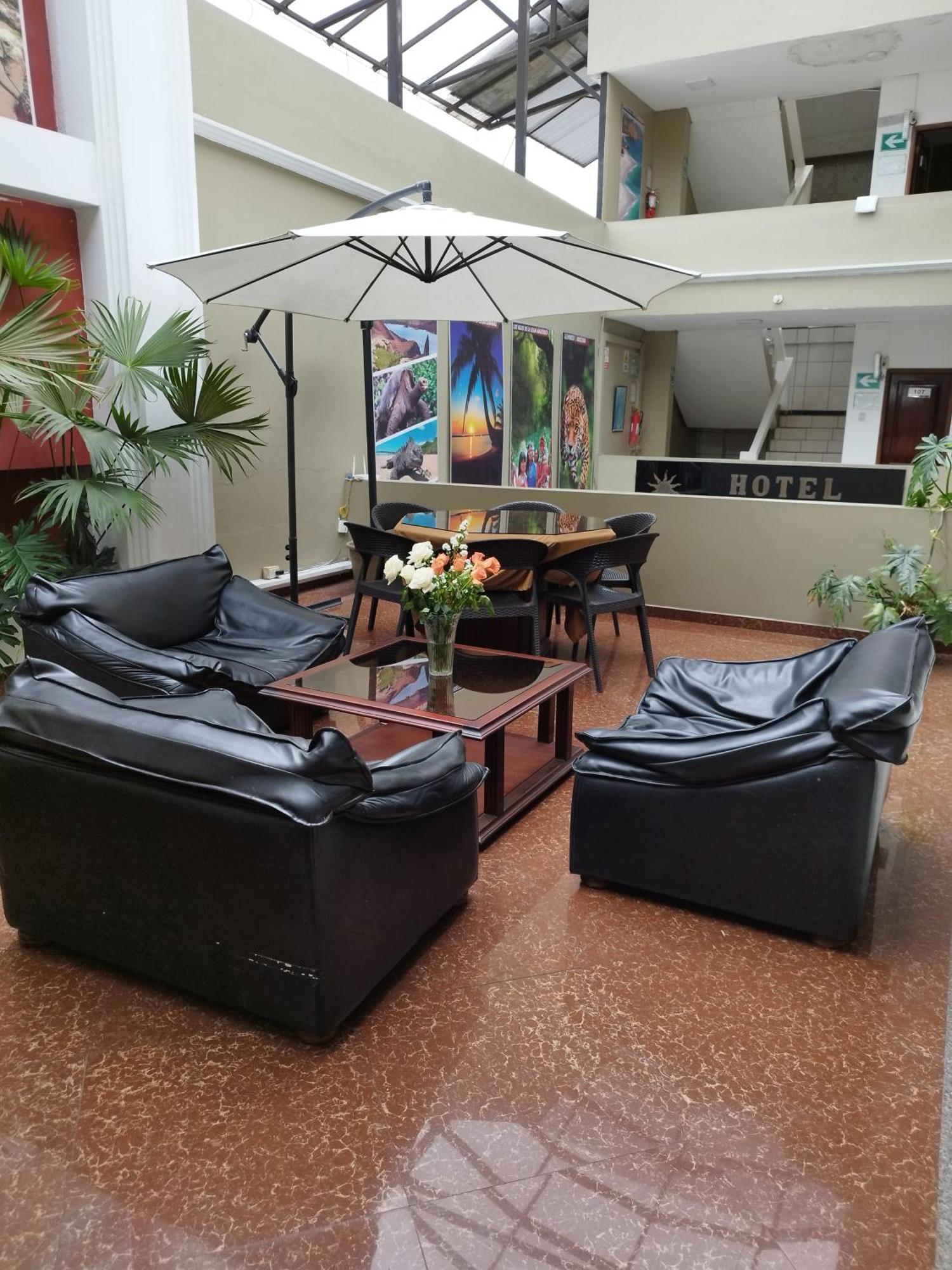 Hotel Puerta Del Sol Santo Domingo de los Colorados Eksteriør billede